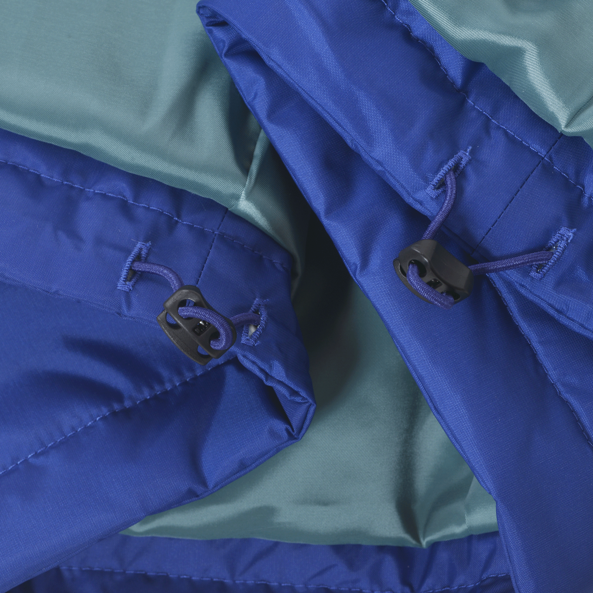 フード付きライトジャケット 24213040