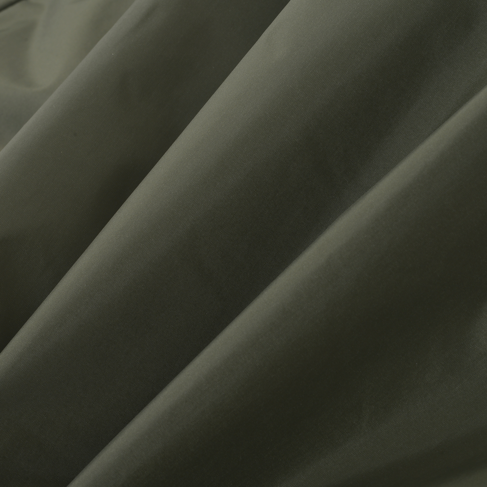 フード付きライトジャケット 24213040