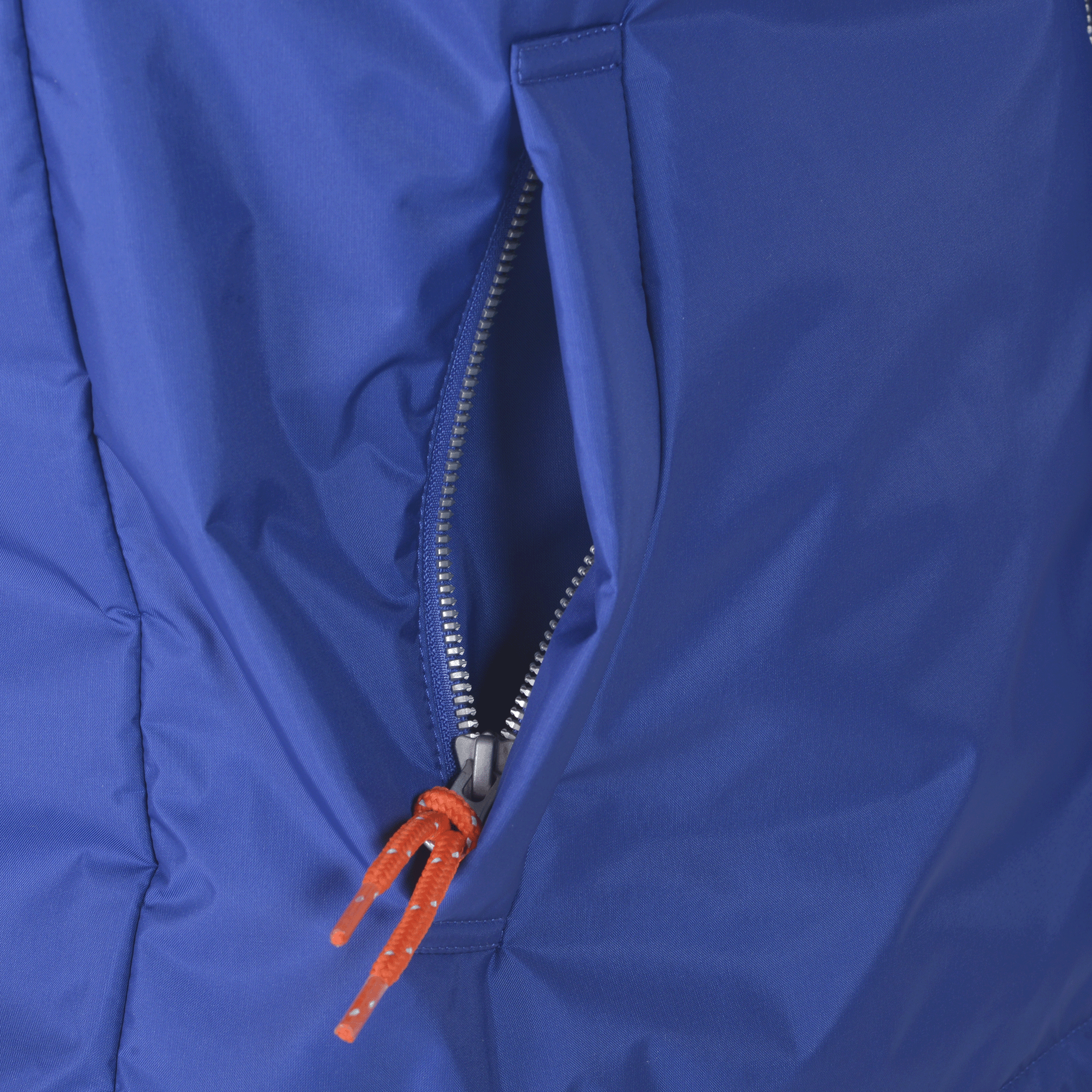 フード付きライトジャケット 24213040