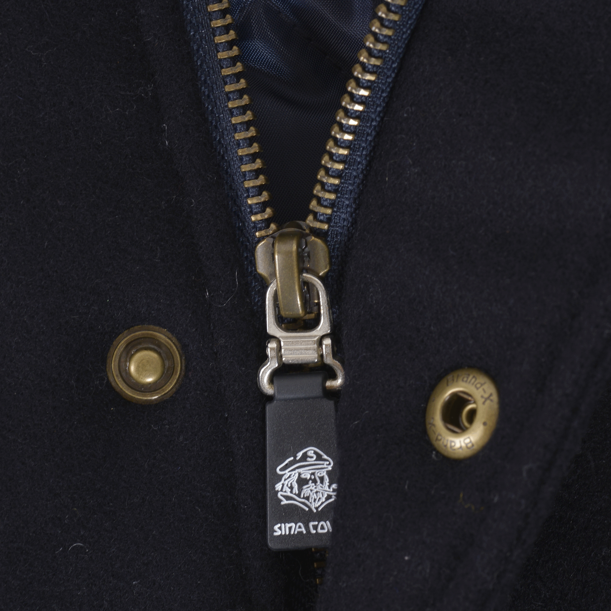 スタジアムジャンパー(希少アイテム) 24223930