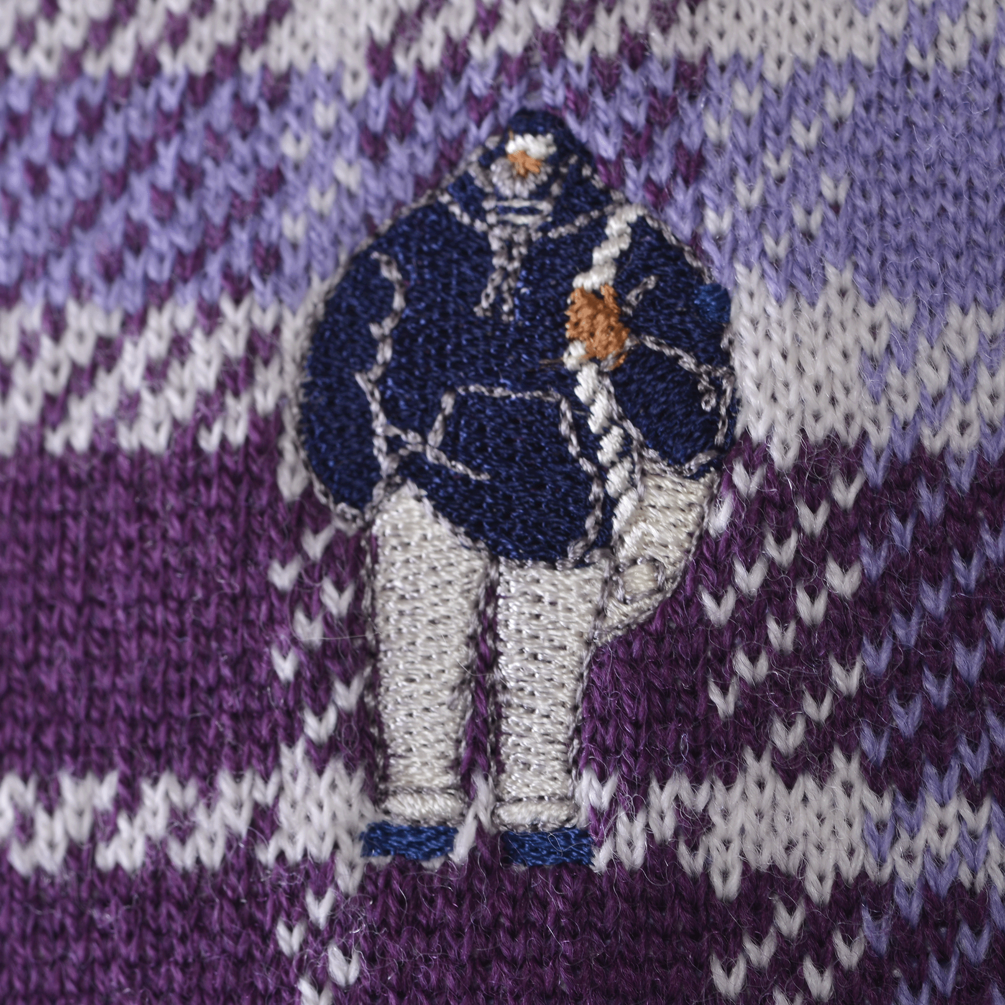 Zip-up sweater 25222020