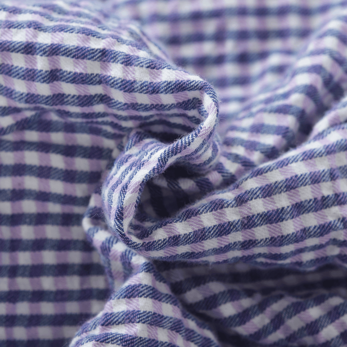 Long-sleeved button-down shirt 26224010
