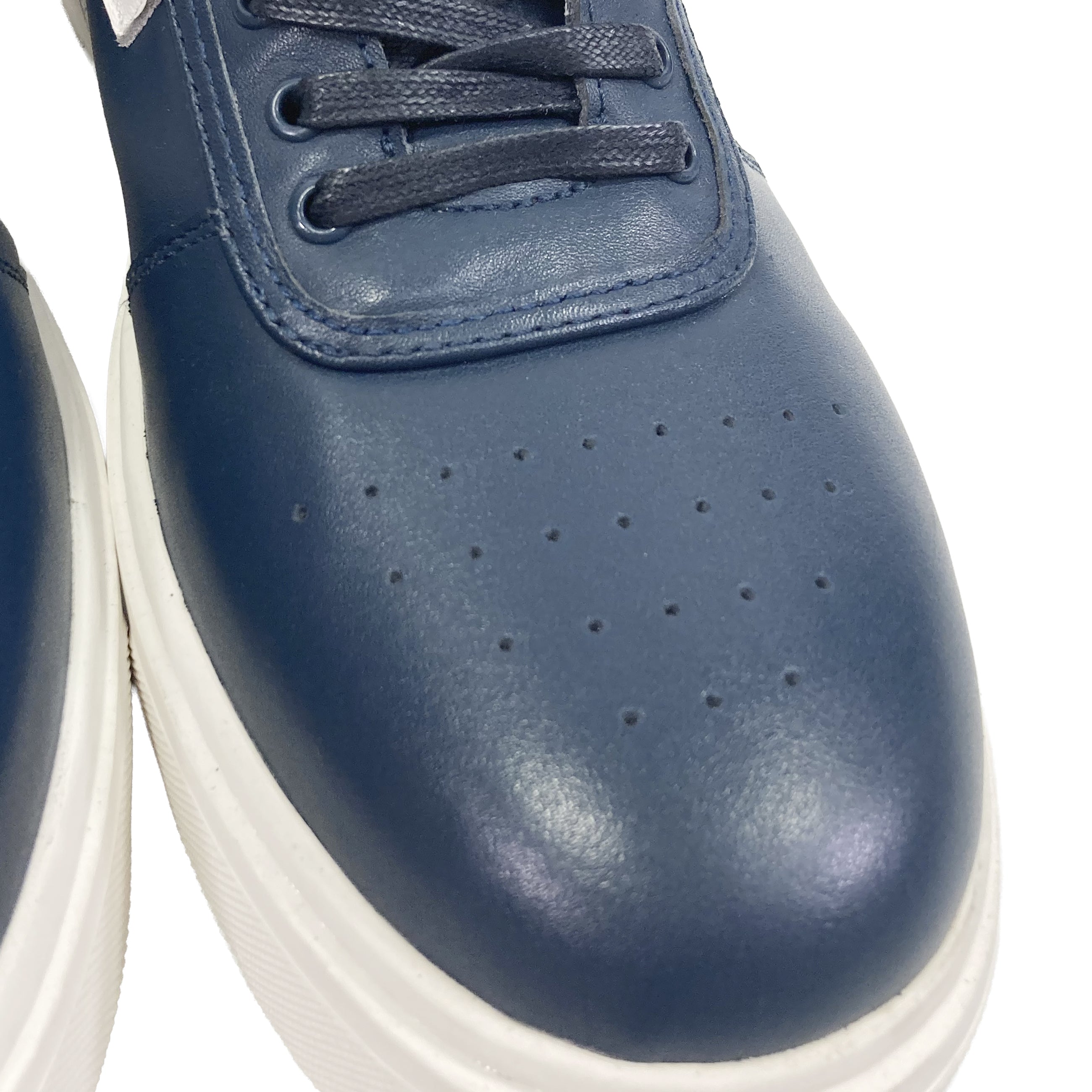 スニーカー 26176400