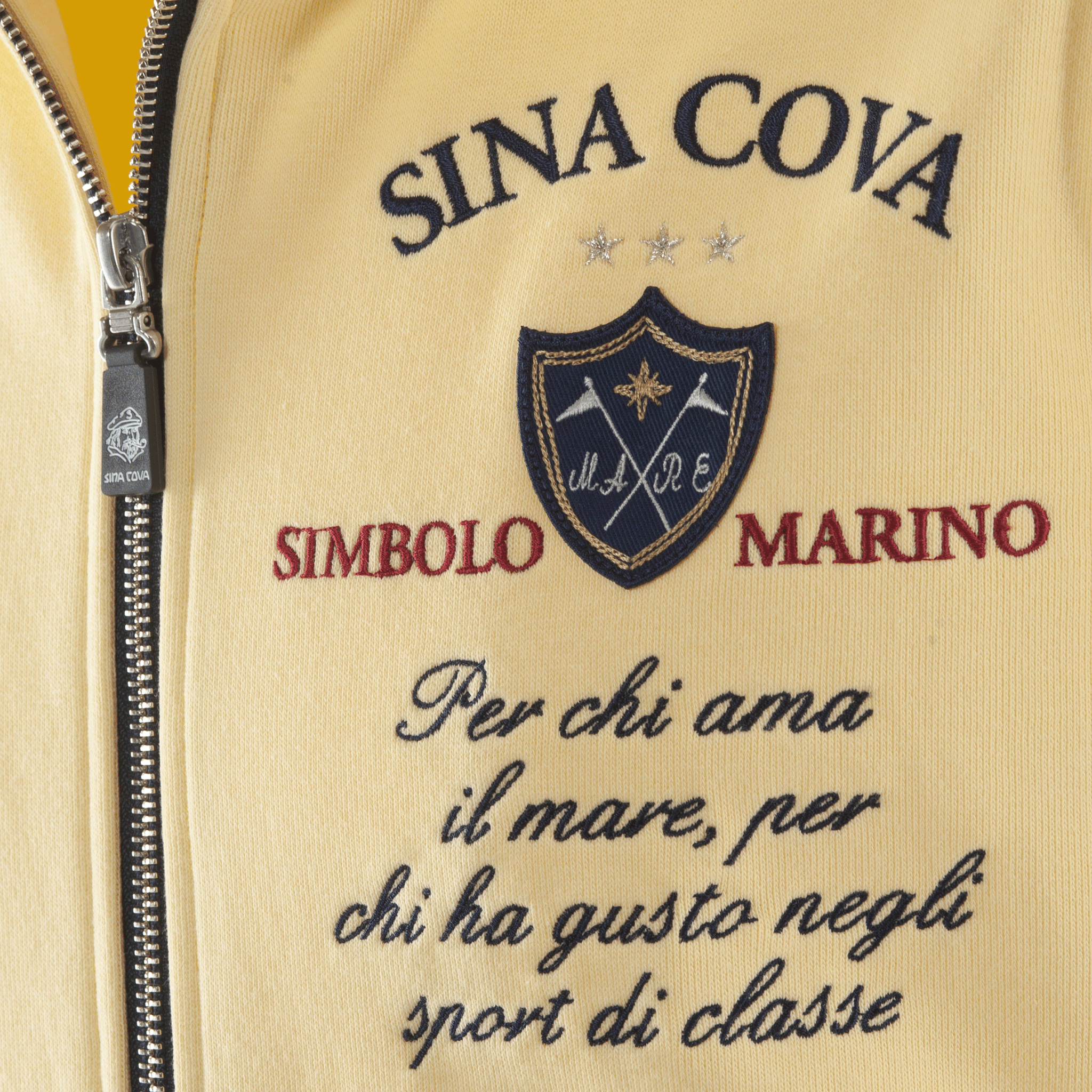 【公式】シナコバ (SINA COVA) トラックジャケット 23113020 イエローのワッペン・刺繡部分