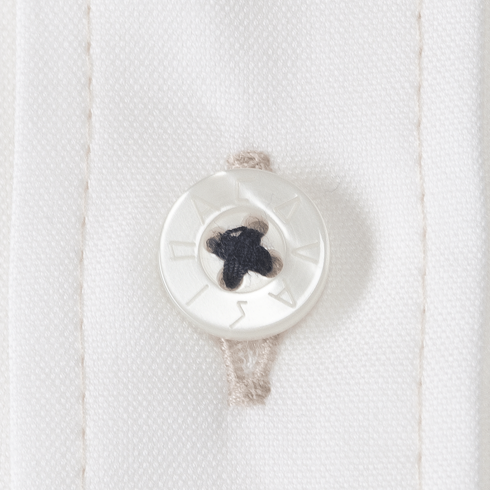 長袖ボタンダウンシャツ ワイシャツ カッターシャツ 刺繍入り スマートカジュアル 23114010