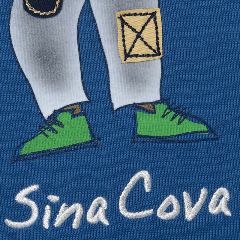 【公式】シナコバ （SINA COVA） クルーネックトレーナー 22220040 ブルーの文字刺繡